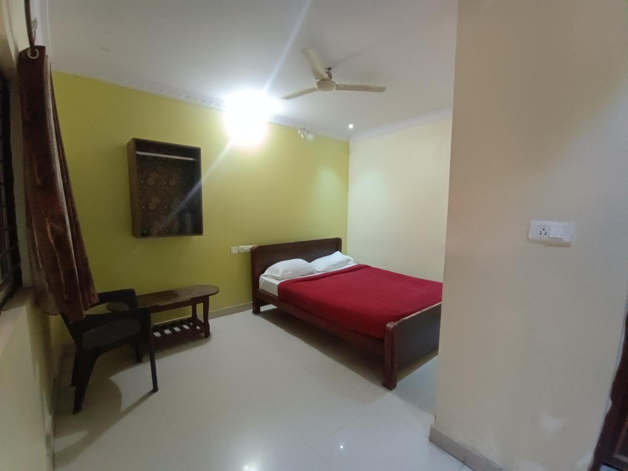 Hotel Malnad Grand Inn Kumbalgod Exterior foto